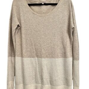 Women's Banana Republic Two Tone Beige Sweater